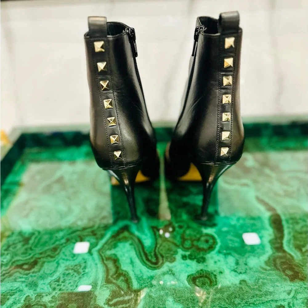 VALENTINO GARAVANI Rockstud Black Leather Booties - Picture 3 of 6
